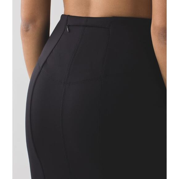 NWOT lululemon &go Cityfarer Skirt - 8 - Picture 1 of 10